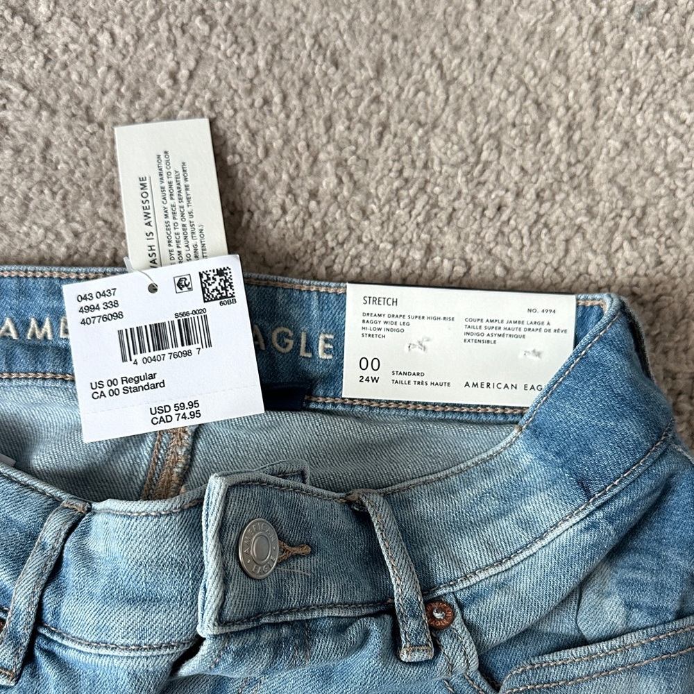 American Eagle Outfitters Women’s Light Blue Baggy Wide Jeans - Picture 2 of 10